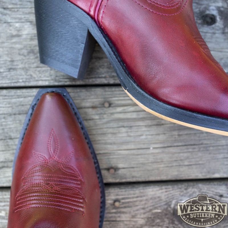 Madison Red Western Cowgirl Boots